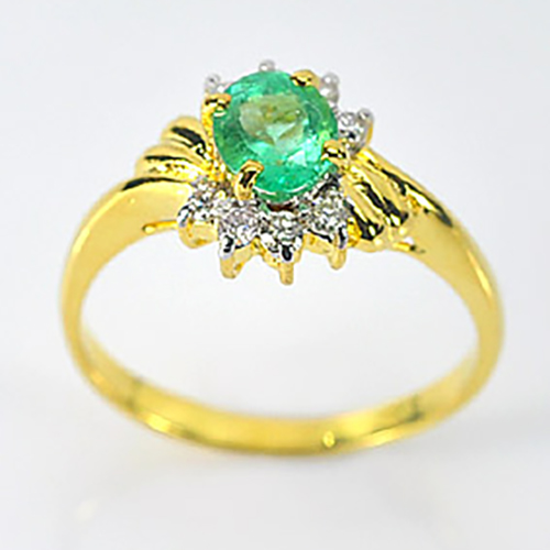 0.55 Ct. Natural Green Emerald & White Diamond 18K Solid Gold Ring