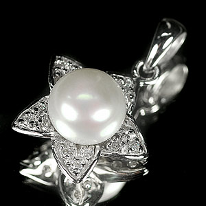 2.64 G. Beautiful Natural White Pearl Jewelry Sterling Silver Pendent