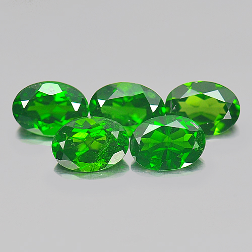 Green Chrome Diopside 4.09 Ct. 5 Pcs. Oval 7 x 5.2 Mm. Natural Gemstones Russia