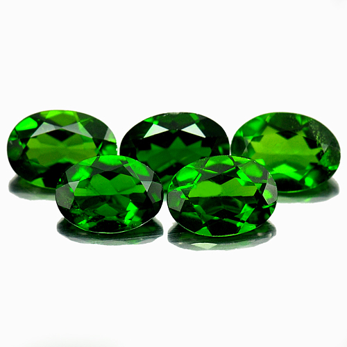 Green Chrome Diopside 3.89 Ct. 5 Pcs. VVS Oval Shape 7.1 x 5.1 Mm. Natural Gems