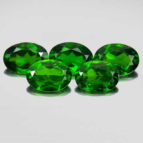 Green Chrome Diopside 3.78 Ct. 5 Pcs. Oval Shape 7 x 5 Mm. Natural Gems Russia