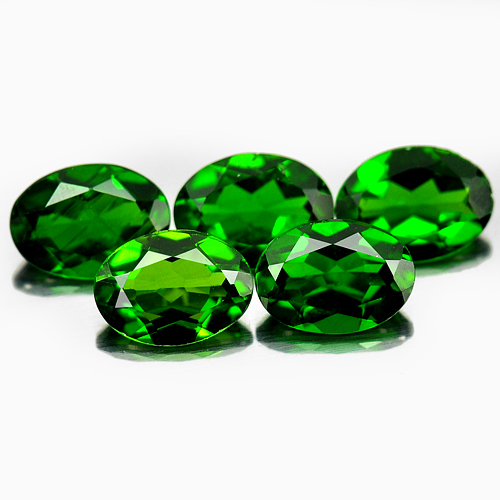 Green Chrome Diopside 3.77 Ct. 5 Pcs. VVS Oval Shape 7.1 x 5.1 Mm. Natural Gems
