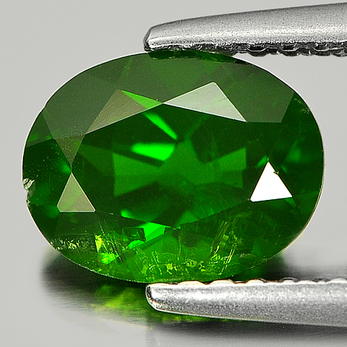 Green Chrome Diopside 1.36 Ct. Oval Shape Natural Gemstone Unheated