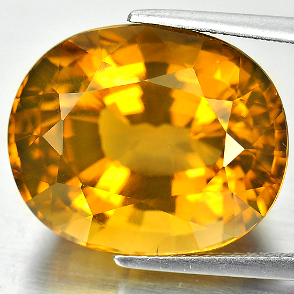 Yellow Citrine 24.34 Ct. VVS Oval 19.2 x 15.8 Mm. Natural Gemstone From Brazil