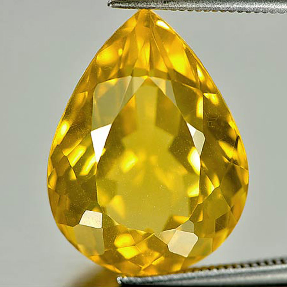 Yellow Citrine 15.54 Ct. VVS Pear 19.7 x 14.8 Mm. Natural Gemstone Unheated