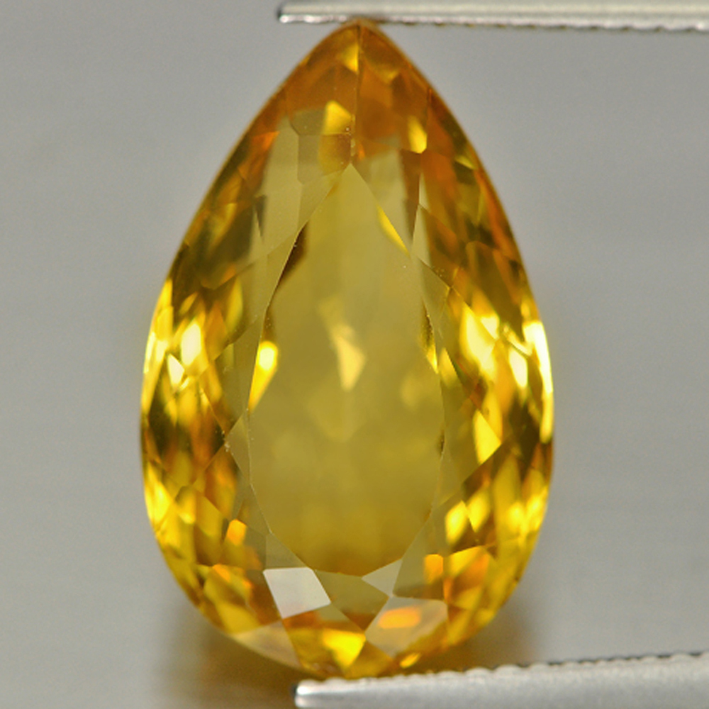 Yellow Citrine 10.75 Ct. VVS Pear Shape 18 x 11.2 Mm. Natural Gemstone Unheated