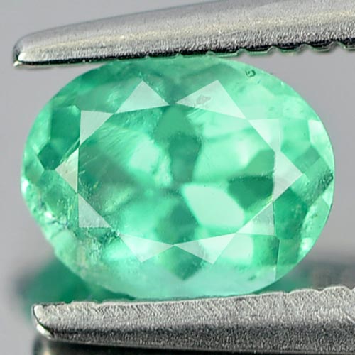 Emerald Green 0.56 Ct. Oval Shape 6 x 4.8 Mm. Natural Gemstone Unheated Columbia