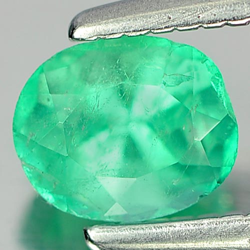 Green Emerald 0.45 Ct. Oval Shape 5.2 x 4.4 Mm. Natural Gemstone Unheated