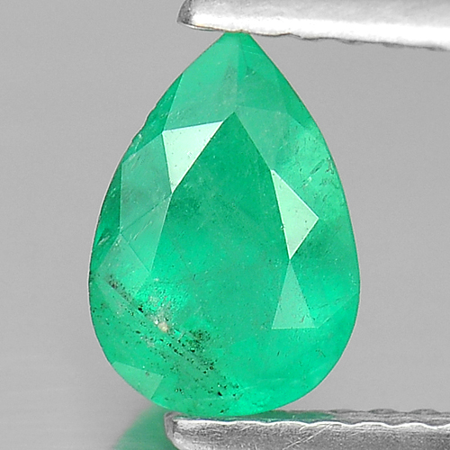 Green Emerald 0.82 Ct. Pear Shape 7.9 x 5.5 Mm. Natural Gemstone Unheated