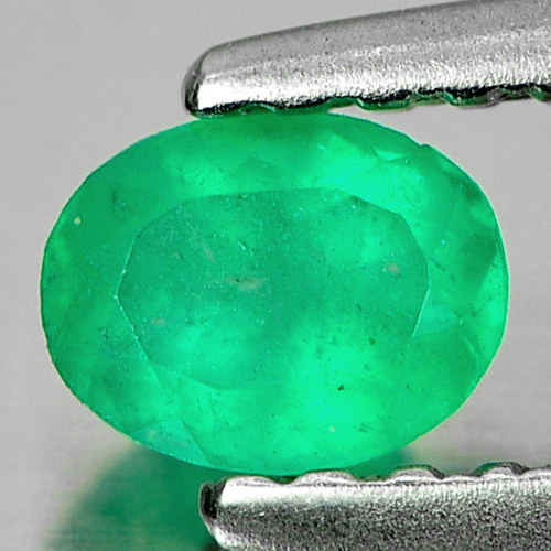 Green Emerald 0.23 Ct. Oval Shape 5 x 4 Mm. Natural Gemstone Unheated Columbia