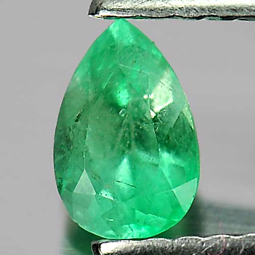Green Emerald 0.34 Ct. Pear Shape 5.6 x 3.8 Mm. Natural Gemstone Unheated