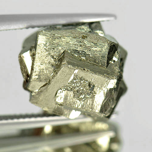 Unheated 38.40 Ct. Mineral Metallic Luster And Pale Brass - Yellow Gold Pyrite