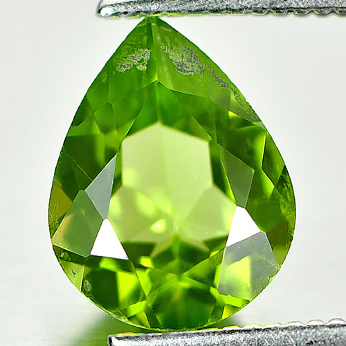 1.69 Ct. Nice Color Natural Gemstone Green Peridot Pear Shape Unheated