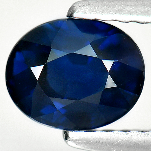 1.32 Ct. Certified Natural Blue Sapphire Oval Shape 6.63 x 5.29 Mm. Madagascar