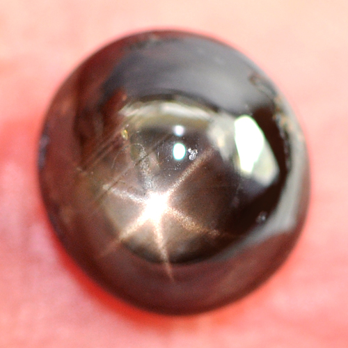 1.32 Ct. Attractive Oval Cabochon Natural Gemstone Black Star Sapphire 6 Rays
