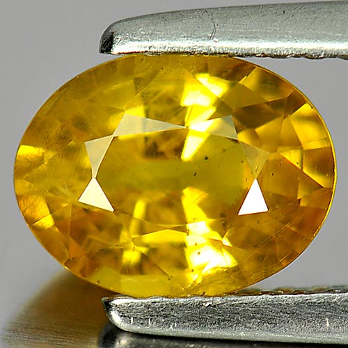 Yellow Sapphire 1.48 Ct. Oval Shape 7.8 x 6 x 3.9 Mm. Natural Gemstone Thailand