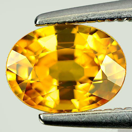 Yellow Sapphire 1.30 Ct. VVS Oval Shape 7.2 x 5.3 Mm. Natural Gemstone Thailand