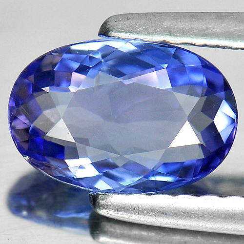 1.08 Ct. Beautiful Oval Shape Natural Gemstone Violet Blue Tanzanite