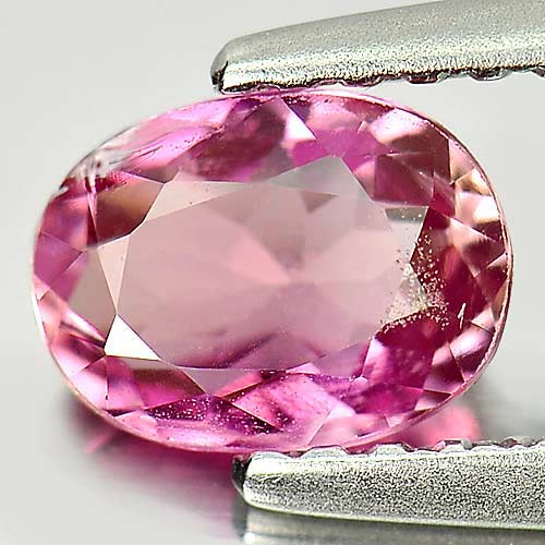 0.67 Ct. Beautiful Oval Natural Gemstone Pink Tourmaline Unheated