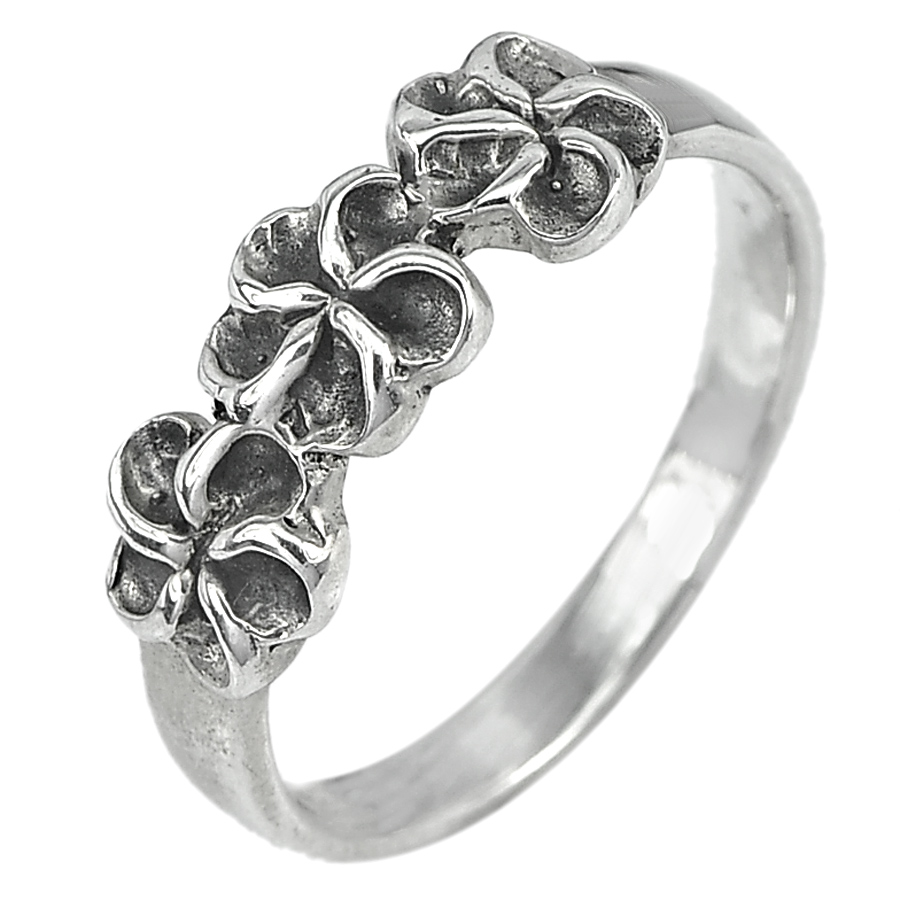 2.92 G. Delightful Real 925 Sterling Silver Jewelry Ring Size 7.5 Design Flower