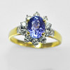 Beautiful Gemstone Natural Tanzanite & Diamond 18K Solid Gold Ring