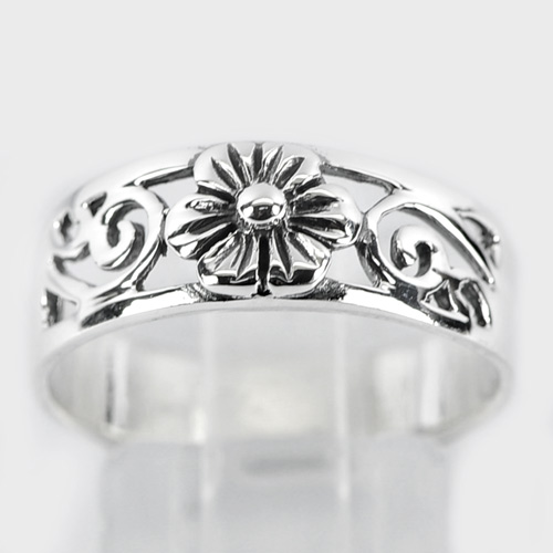 3.21 G. Real 925 Sterling Silver Design Flower Beautiful Ring Jewelry Size 9