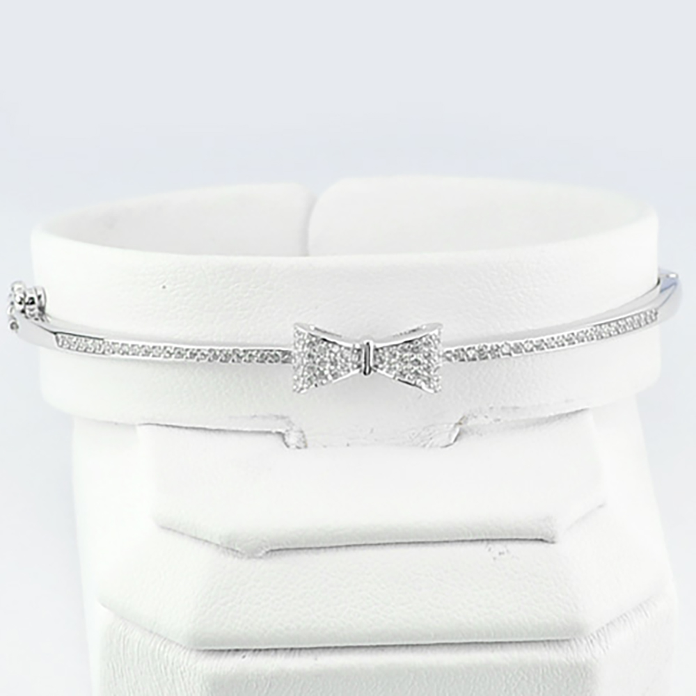 925 Sterling Silver Bangle Jewelry with CZ Beautiful Knot Design Diameter 56 Mm.