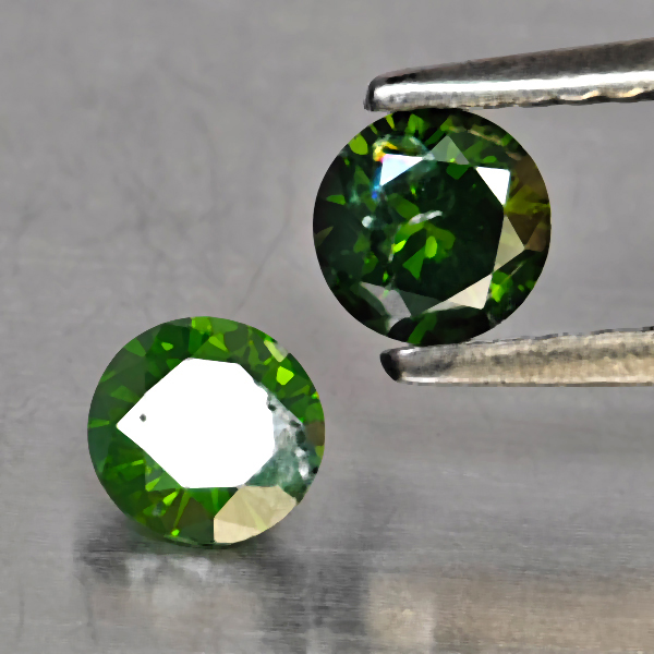 Natural Green Diamond 0.56 Ct. 2 Pcs. Round Diamond Cut  4.2 Mm.