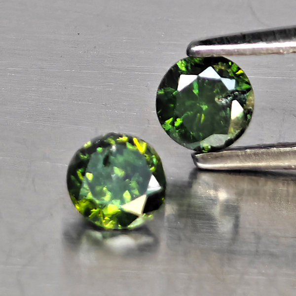 Natural Green Diamond 0.44 Ct. 2 Pcs. Round Diamond Cut  3.8 Mm.