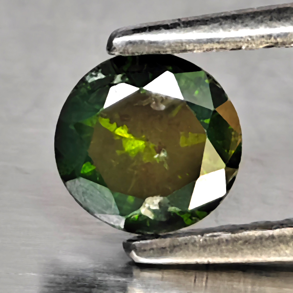 Natural Green Diamond 0.42 Ct. Round Diamond Cut  4.7 Mm.