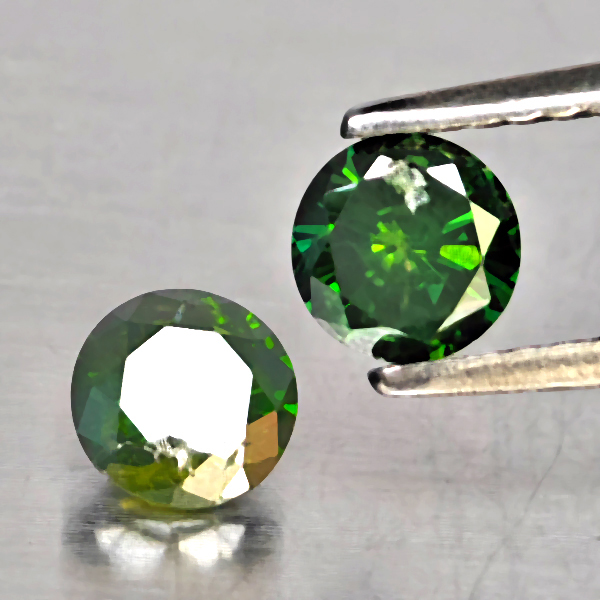 Natural Green Diamond 0.83 Ct. 2 Pcs. Round Diamond Cut  4.8 Mm.