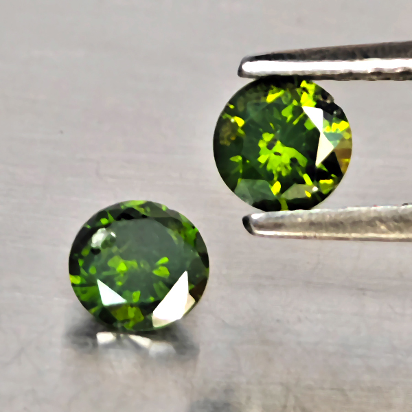 Natural Green Diamond 0.54 Ct. 2 Pcs. Round Diamond Cut  4 Mm.