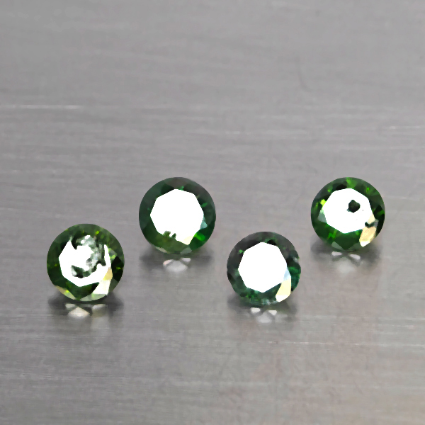 Natural Green Diamond 0.94 Ct. 4 Pcs. Round Diamond Cut  3.9 Mm.
