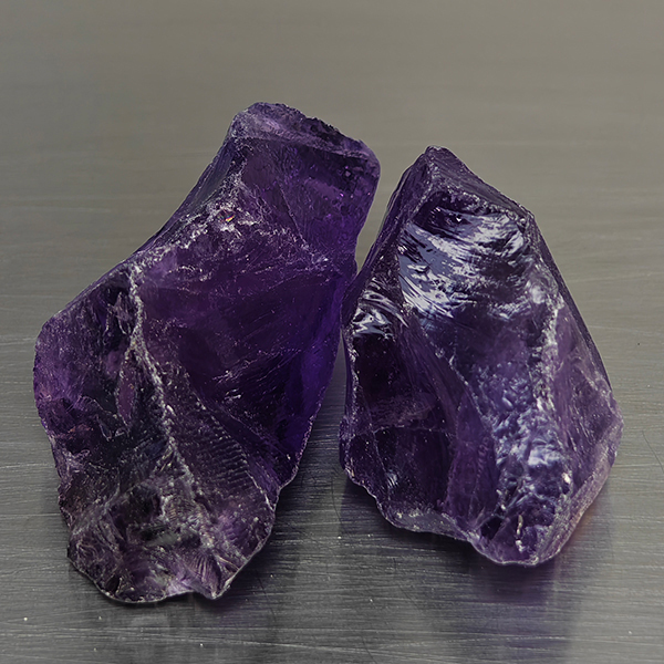 Natural Purple Amethyst Gemstones 113.63 Ct. 2 Pcs. Rough Shape 35 x 19 Mm.