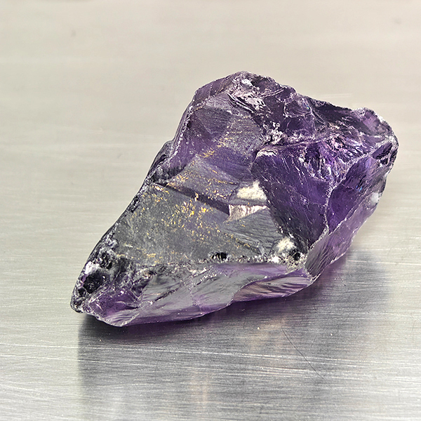 Natural Purple Amethyst Gemstones 187.16 Ct. Rough Shape 50 x 35 Mm.