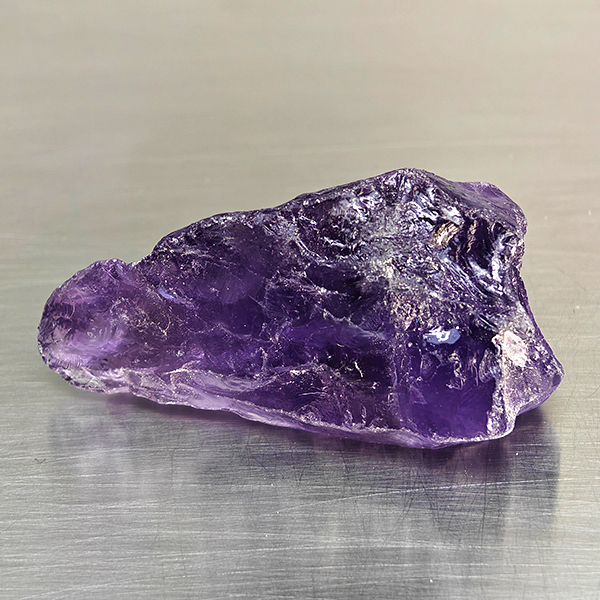 Natural Purple Amethyst Gemstones 186.64 Ct. Rough Shape 50 x 28 Mm.