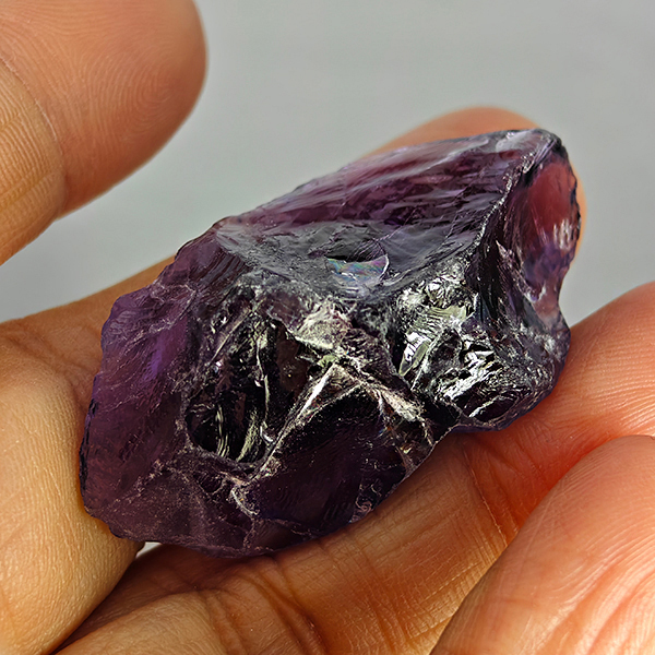 Natural Purple Amethyst Gemstone 93.27 Ct. Rough Shape 35 x 19 Mm. Natural Purple Amethyst Gemstone 93.27 Ct. Rough Shape 35 x 19 Mm.