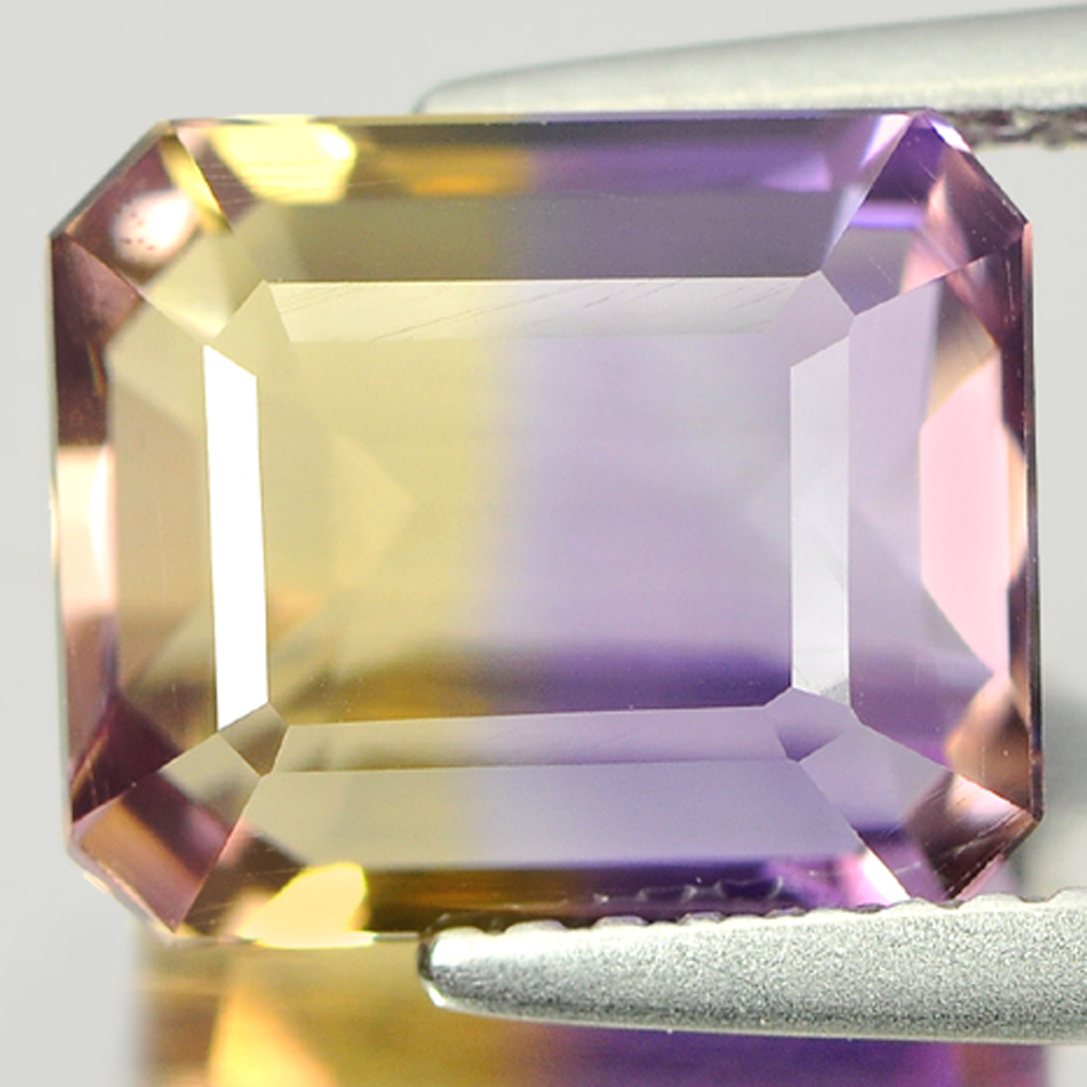 Bi Color Ametrine 4.62 Ct. VVS Octagon 10 x 8.4 Mm. Natural Gemstone Unheated