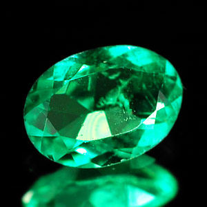 Unheated 0.27 Ct. Oval Natural Rich Green Emerald Gem
