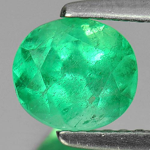 Green Emerald 1.20 Ct. Oval Shape 6.7 x 6.1 Mm. Natural Gemstone From Columbia
