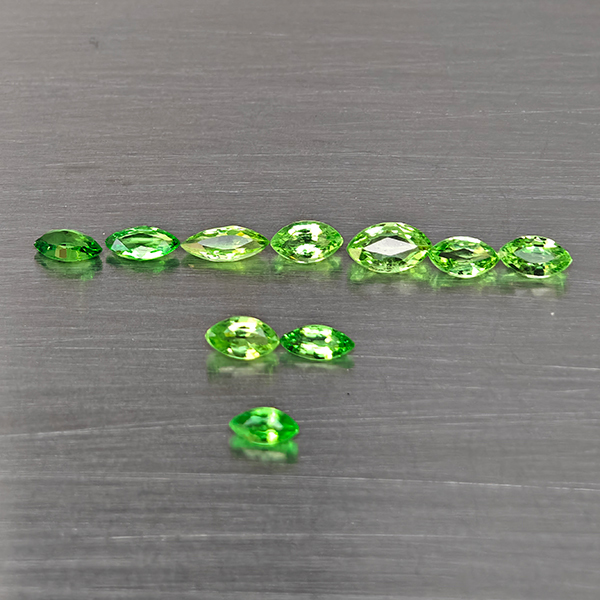 Natrual Green Tsavorite Garnet Gemstones 0.99 Ct. 10 Pcs. Marquise Shape and Mixed Size