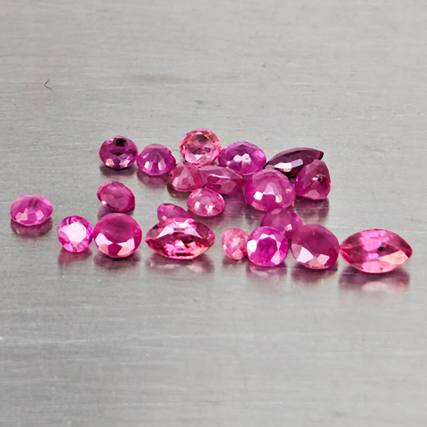 Natural Purplish Pink Mogkok Ruby Gemstones 1.28 Ct. 21 Pcs. Mixed Shape And Mixed Size Natural Purplish Pink Mogkok Ruby Gemstones 1.28 Ct. 21 Pcs. Mixed Shape And Mixed Size