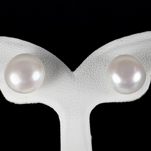 11.16 Ct. Cute Natural White Color Pearl Silver Earring