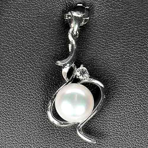 3.11 G. Round Cabochon Natural White Pearl Rhodium Silver Plated Pendent