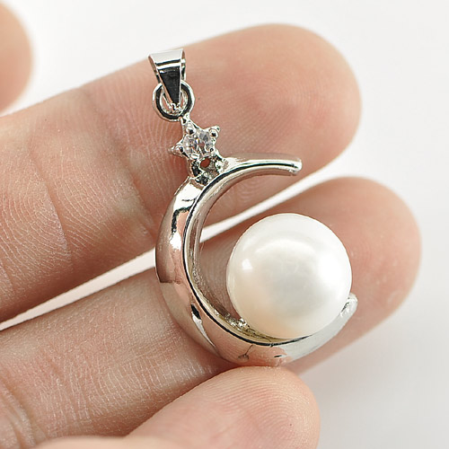 3.07 G. Charming Natural White Pearl Rhodium Silver Plated Pendant