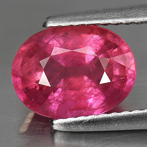 3.23 Ct.  Brilliant  Natural Red Pink Ruby Mozambique