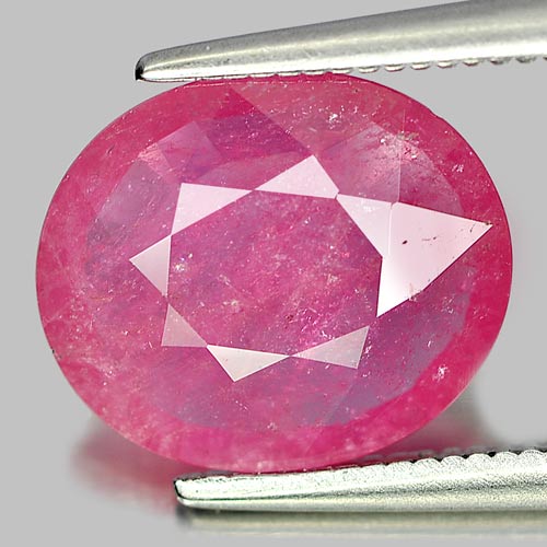 2.85 Ct. Alluring Natural Red Pink Ruby Mozambique Gem