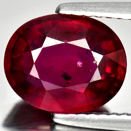 3.64 Ct. Oval Natural Gemstone Purplish Red Ruby From Mozambique