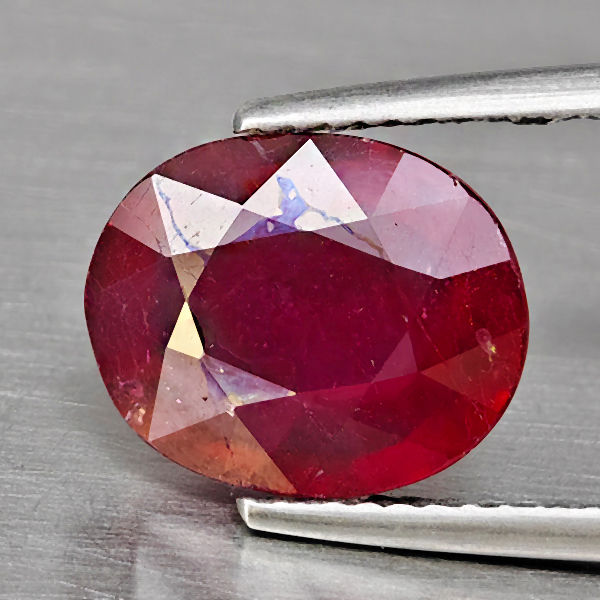Natural Red Ruby Gemstones 4.56 Ct. Oval Shape 11 x 9 Mm. Natural Red Ruby Gemstones 4.56 Ct. Oval Shape 11 x 9 Mm.