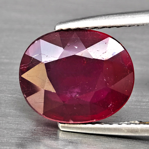 Natural Red Ruby Gemstones 5.28 Ct. Oval Shape 11.2 x 9.1 Mm. Natural Red Ruby Gemstones 5.28 Ct. Oval Shape 11.2 x 9.1 Mm.